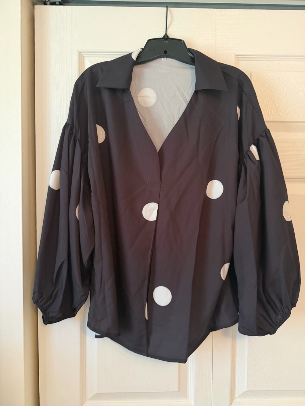 SHEIN Polka Dot Balloon Sleeve Button-Front Top - Black/White